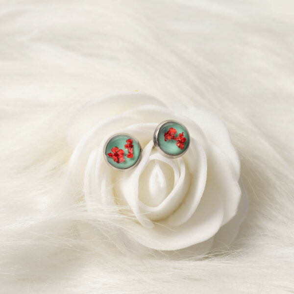 Boucles d'oreilles puces