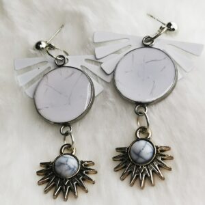 Boucles d'oreilles asymétrique