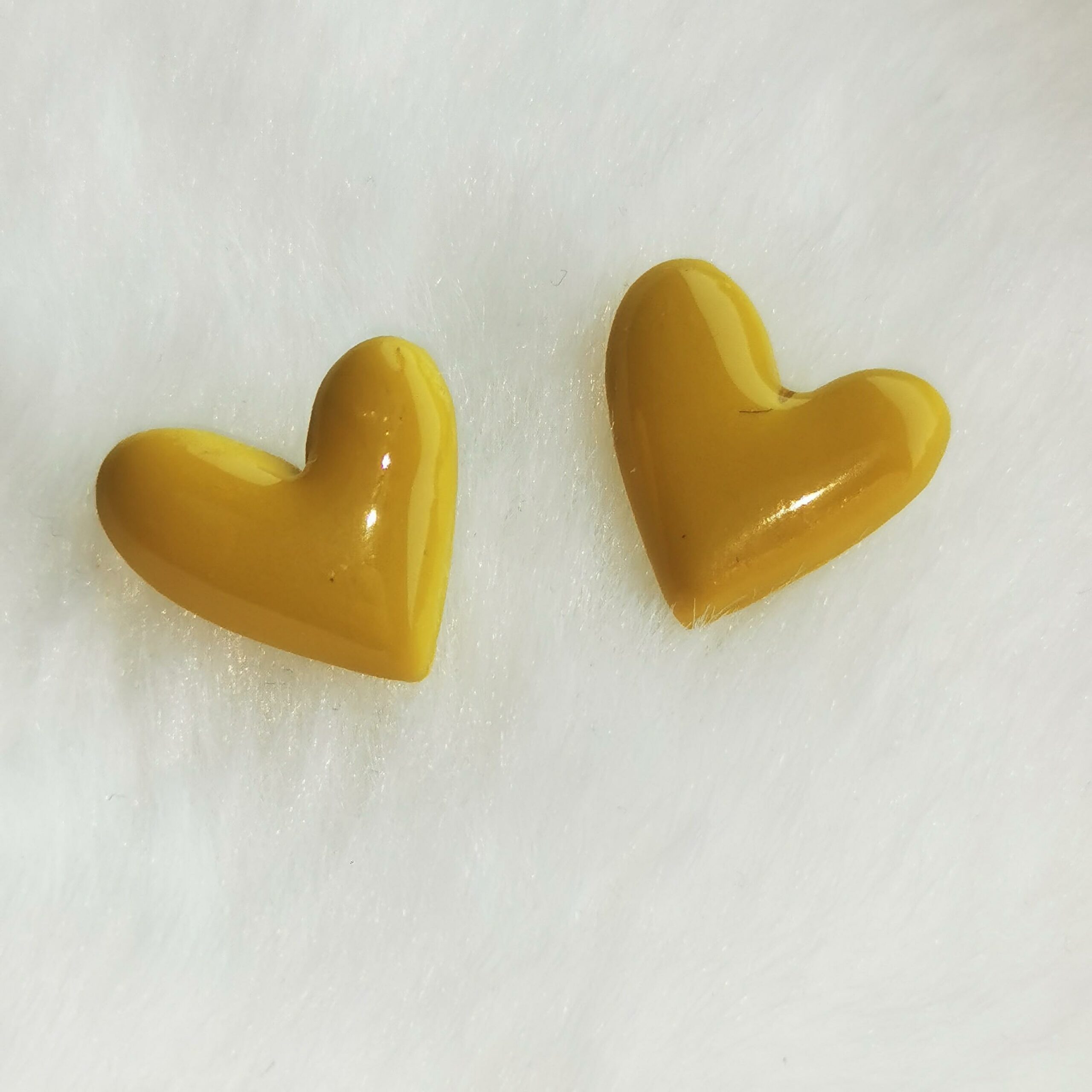Boucles d'oreilles puces